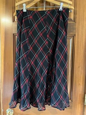 Jones New York Black Red Plaid A-Line Skirt